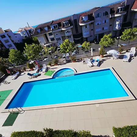 кара миа Apartment *